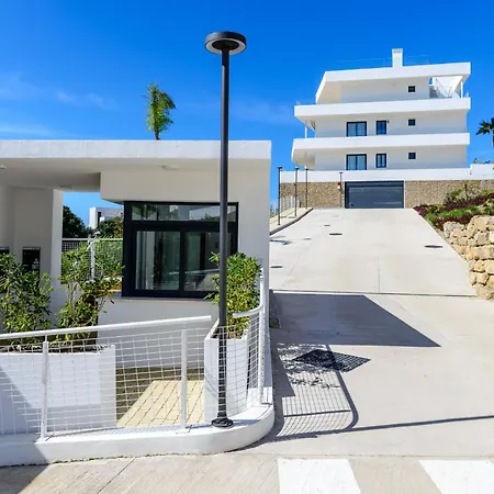 Apartman One-80 2440 Estepona